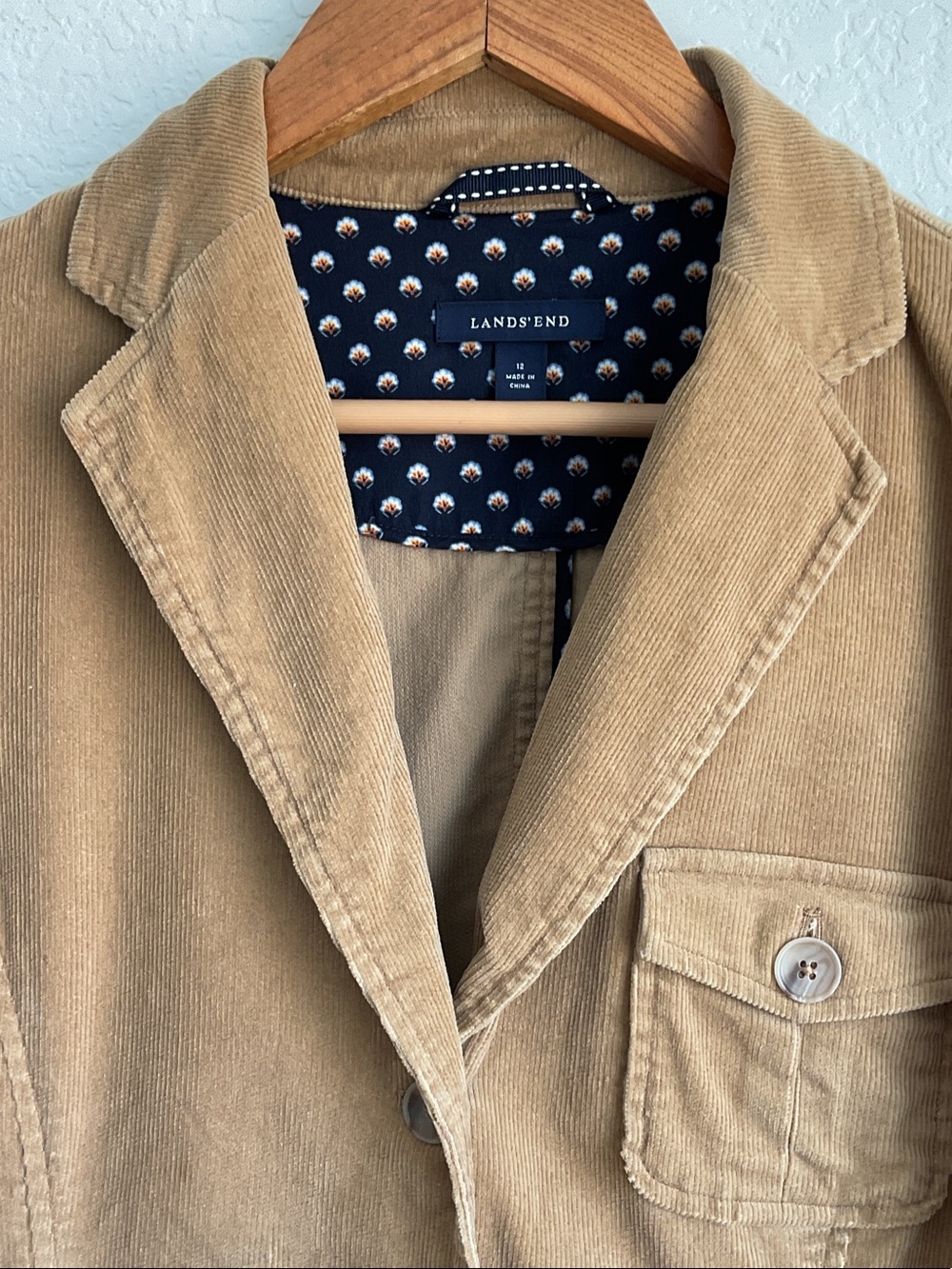 Lands' End Camel Corduroy Blazer Women’s Size 12 | flawed - Picture 2 of 11